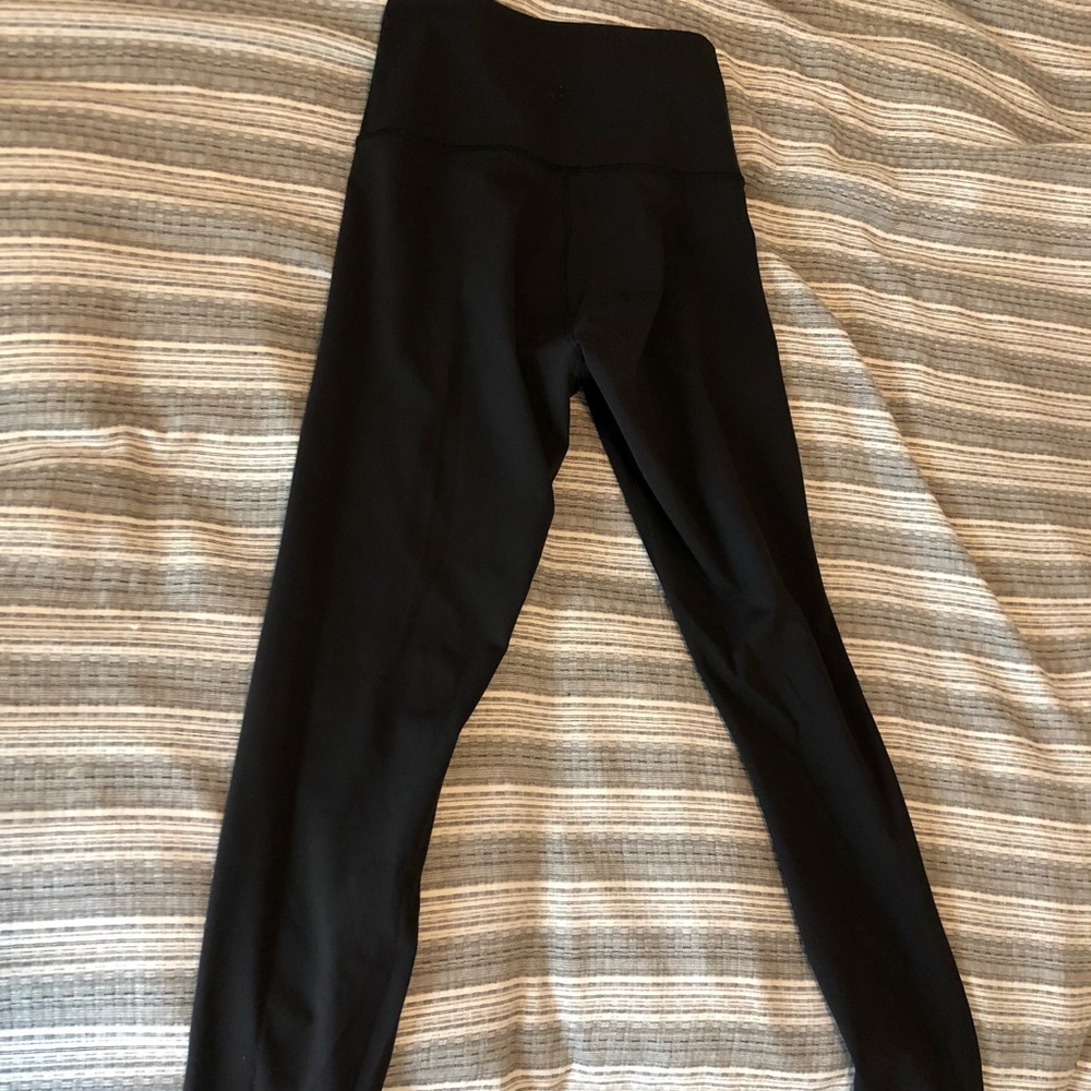 Lululemon tights size 6
